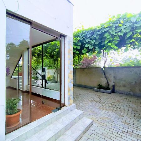Nita Apartment Kobuleti Ngoại thất bức ảnh