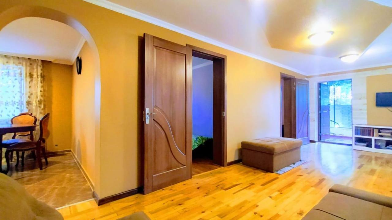 Nita Apartment Kobuleti Ngoại thất bức ảnh