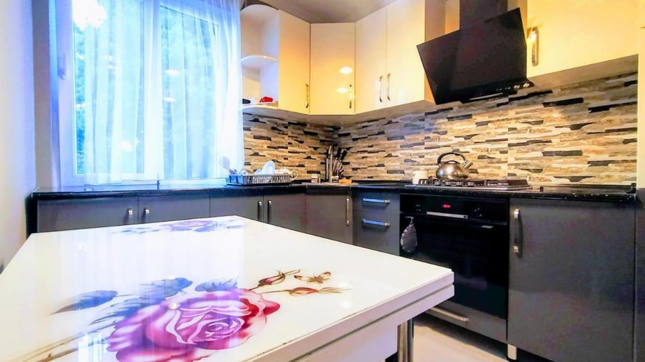 Nita Apartment Kobuleti Ngoại thất bức ảnh