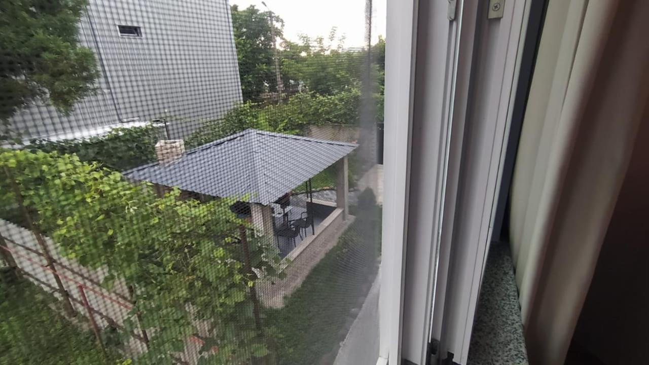 Nita Apartment Kobuleti Ngoại thất bức ảnh
