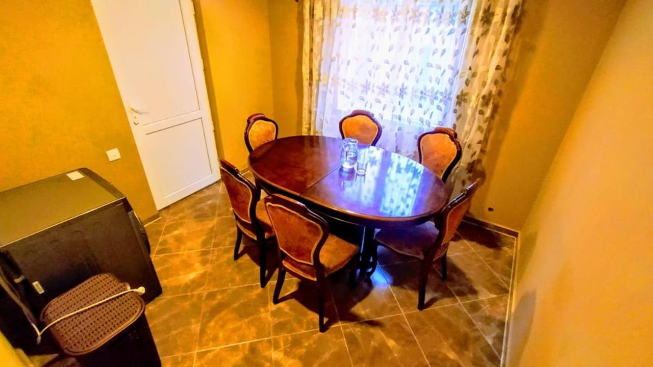 Nita Apartment Kobuleti Ngoại thất bức ảnh